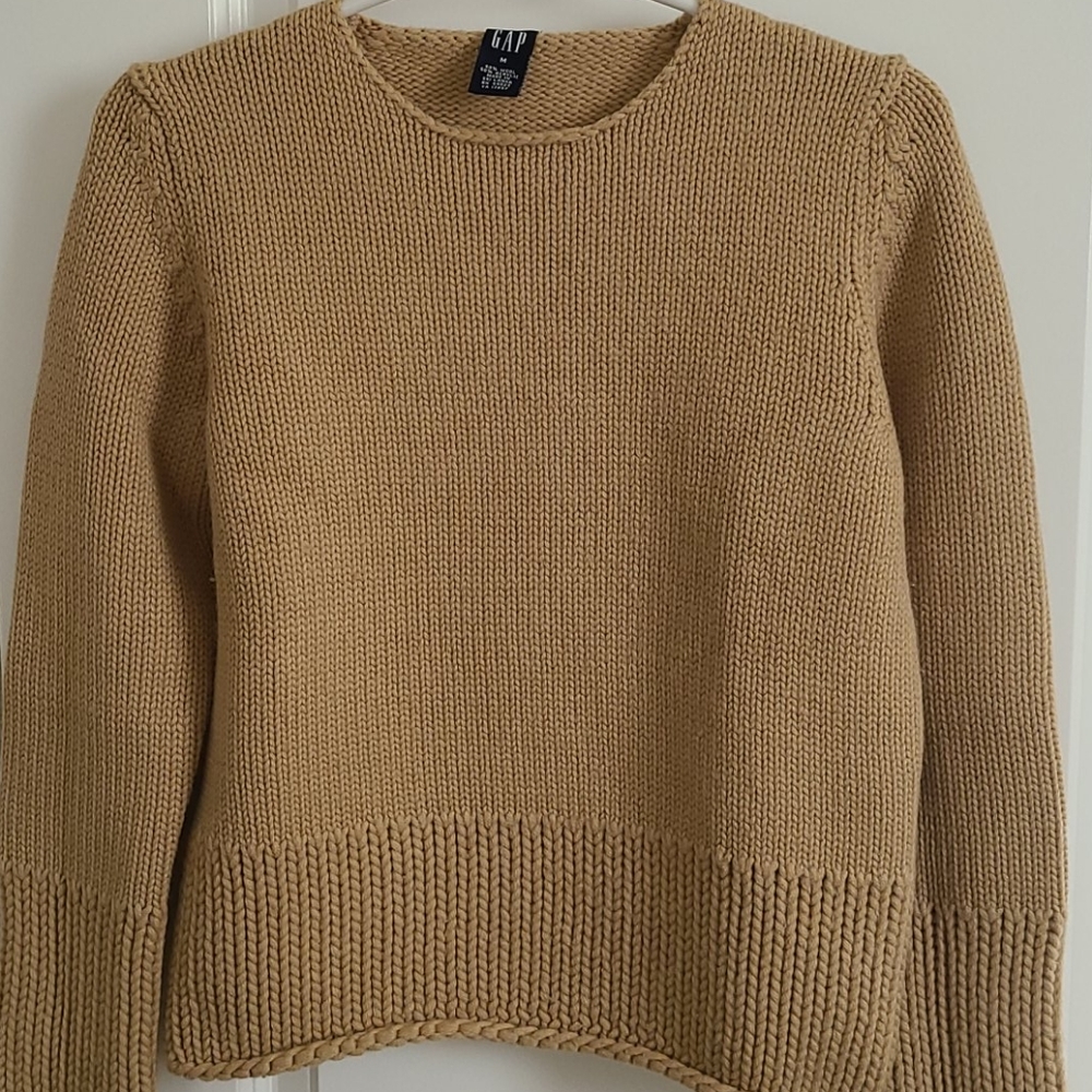GAP Sweater